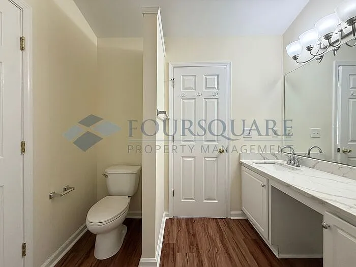 508 Stonecreek Dr — Photo 26