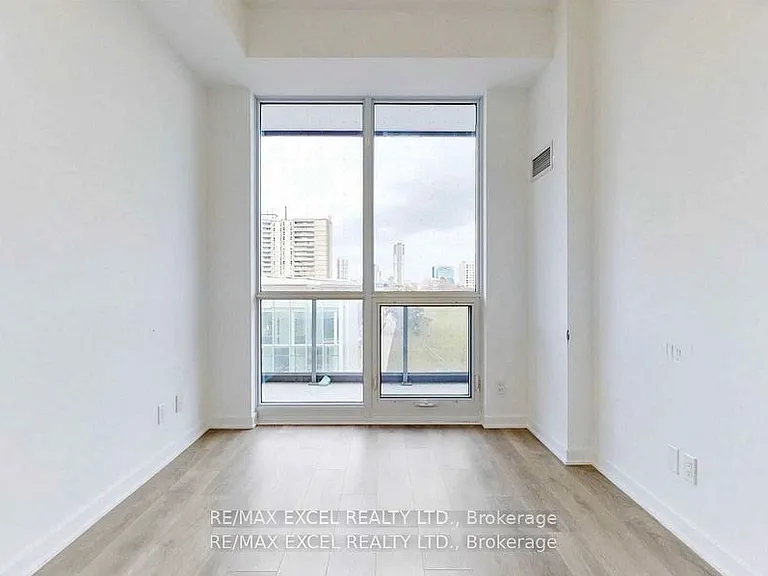 38 Forest Manor Rd #307 — Photo 5