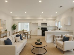 15111 Leadwell St, Van Nuys, CA 91405