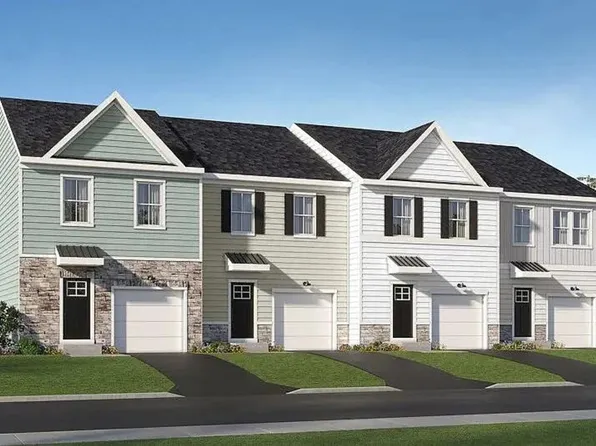 107 Abramo Victor Dr, Downingtown, PA 19335