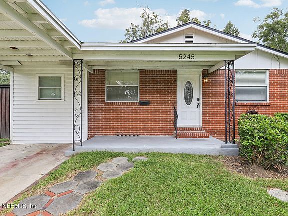 4th image of 5245 ROYCE Avenue