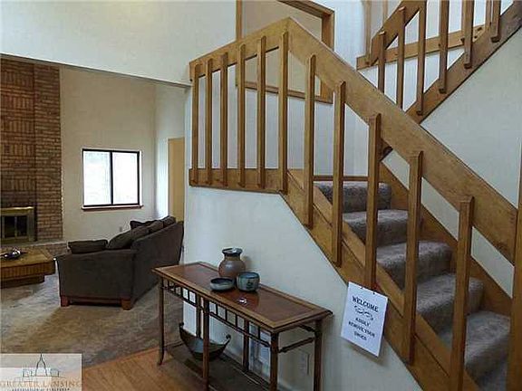 3rd image of 5213 White Tail Cir