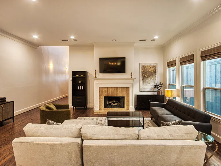 3708 Fairfax Ave — Photo 29