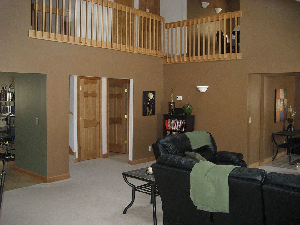 Wide open floorplan with skylights