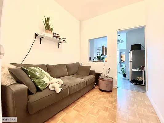 Rented by Native Real Estate LLC | media 10