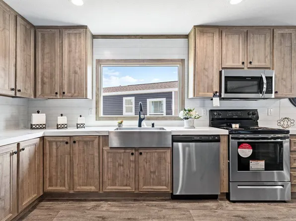 115 Todd Trail Dr, Crowley, TX 76036
