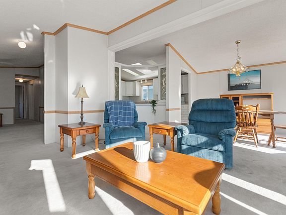 4th image of 45918 Knight Rd #8