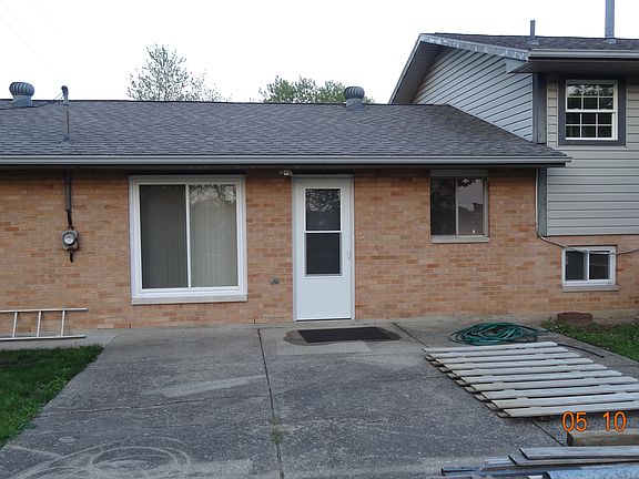 4th image of 431 Bennert Dr