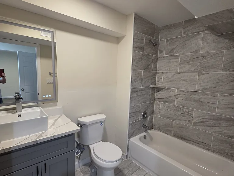355 N 18th St #1101 — Photo 6