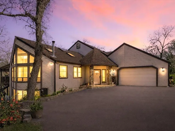 22174 Jennifer Dr, Grass Valley, CA 95949