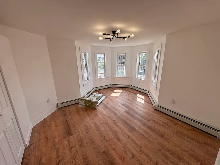 23-25 Bowdoin St #3 — Photo 11