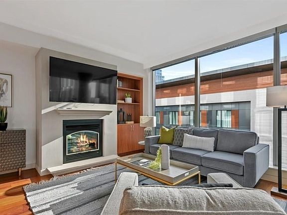 2nd image of 10650 NE 9th Pl Unit 1020