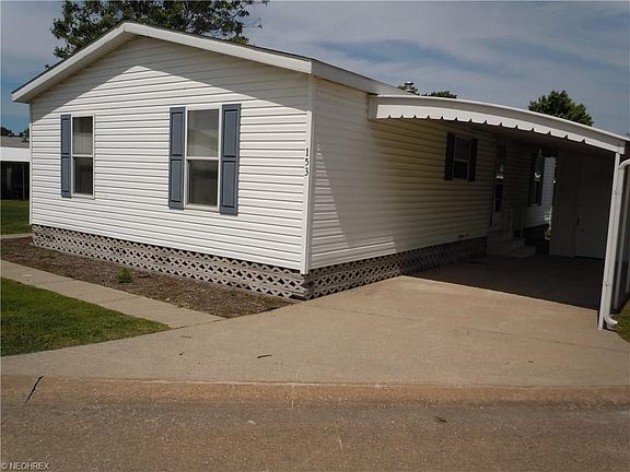 3rd image of 153 Gull Dr