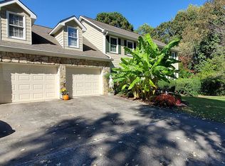 400 Somerset Ln SE, Marietta, GA 30067
