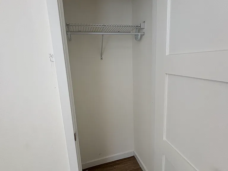 5017 S Roxbury St — Photo 18