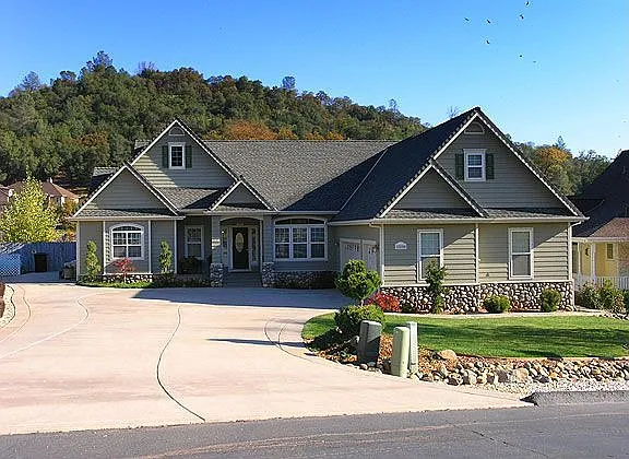 18800 Quartz Ct photo 1