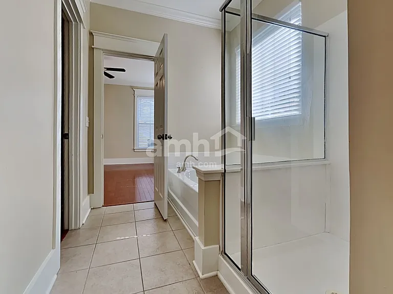 232 Cameron St — Photo 16
