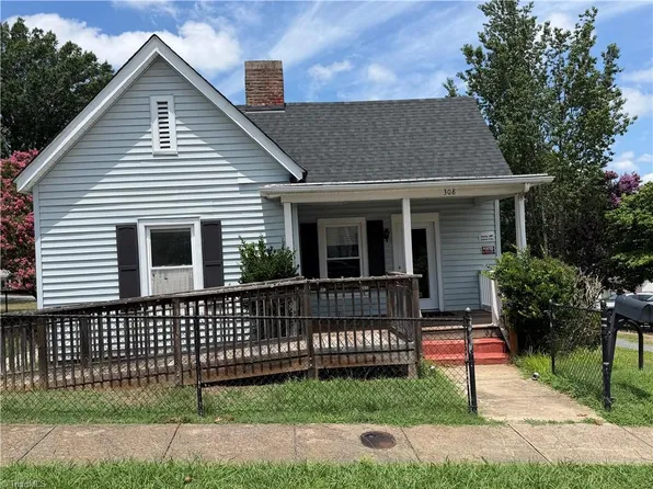 308 Upton St, Winston Salem, NC 27103