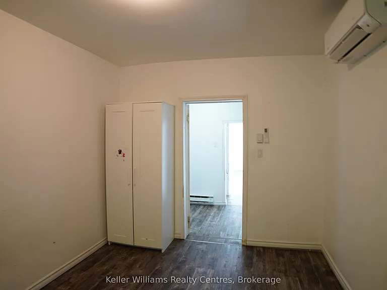 726 Berford St — Photo 21