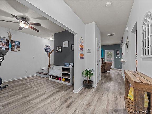 5th image of 6977 Lakeside Dr