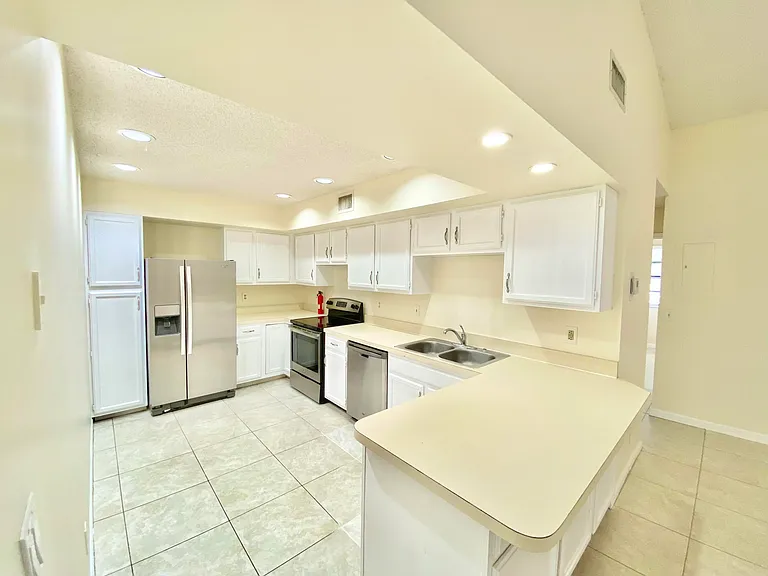 3151 Leewood Ter #L229 — Photo 3