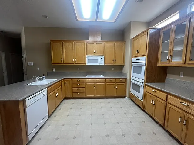 427 Sea Cove Dr — Photo 8
