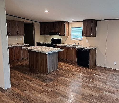 2nd image of 6215 Calloway Dr