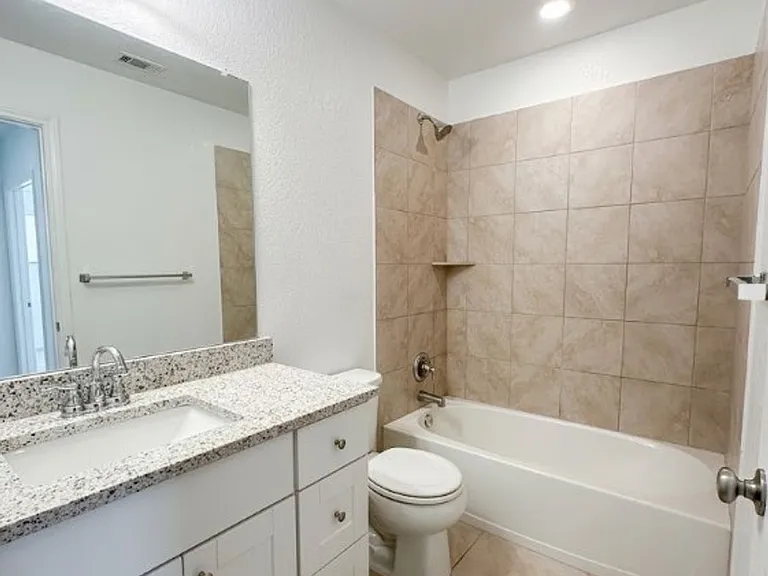 1806 Los Olivios Way — Photo 8