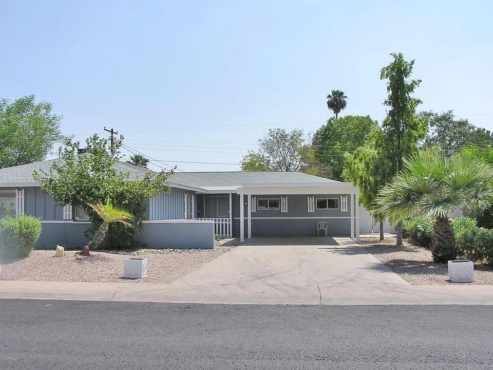 1229 E Pebble Beach Dr