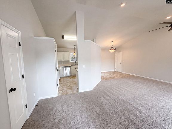 3rd image of 220 Longshadow Dr