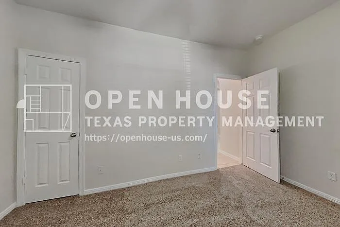 17906 Magenta Springs Dr — Photo 12