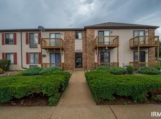 403 Clarinet Blvd E, Elkhart, IN 46516