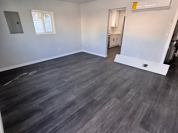 (undisclosed Address), Lawndale, CA 90260
