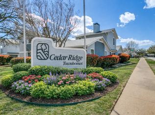 623 Ridgeline Dr, Hurst, TX 76053