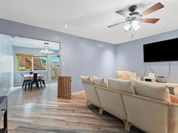 1350 Magnolia Ave, Escondido, CA 92027