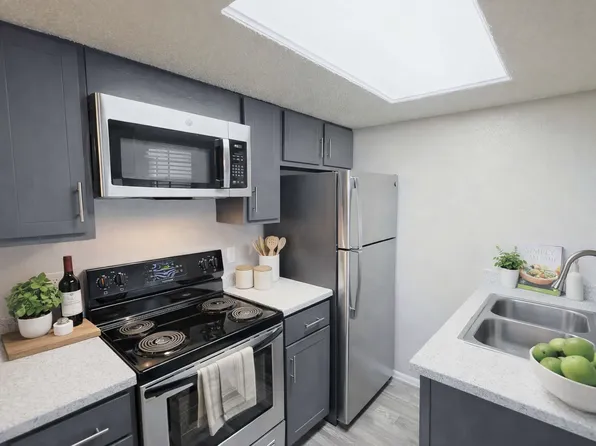 Hidden Oaks Apartments