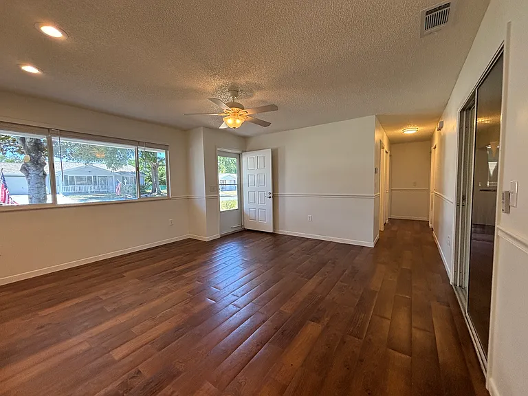 10923 SW 83rd Ct — Photo 7