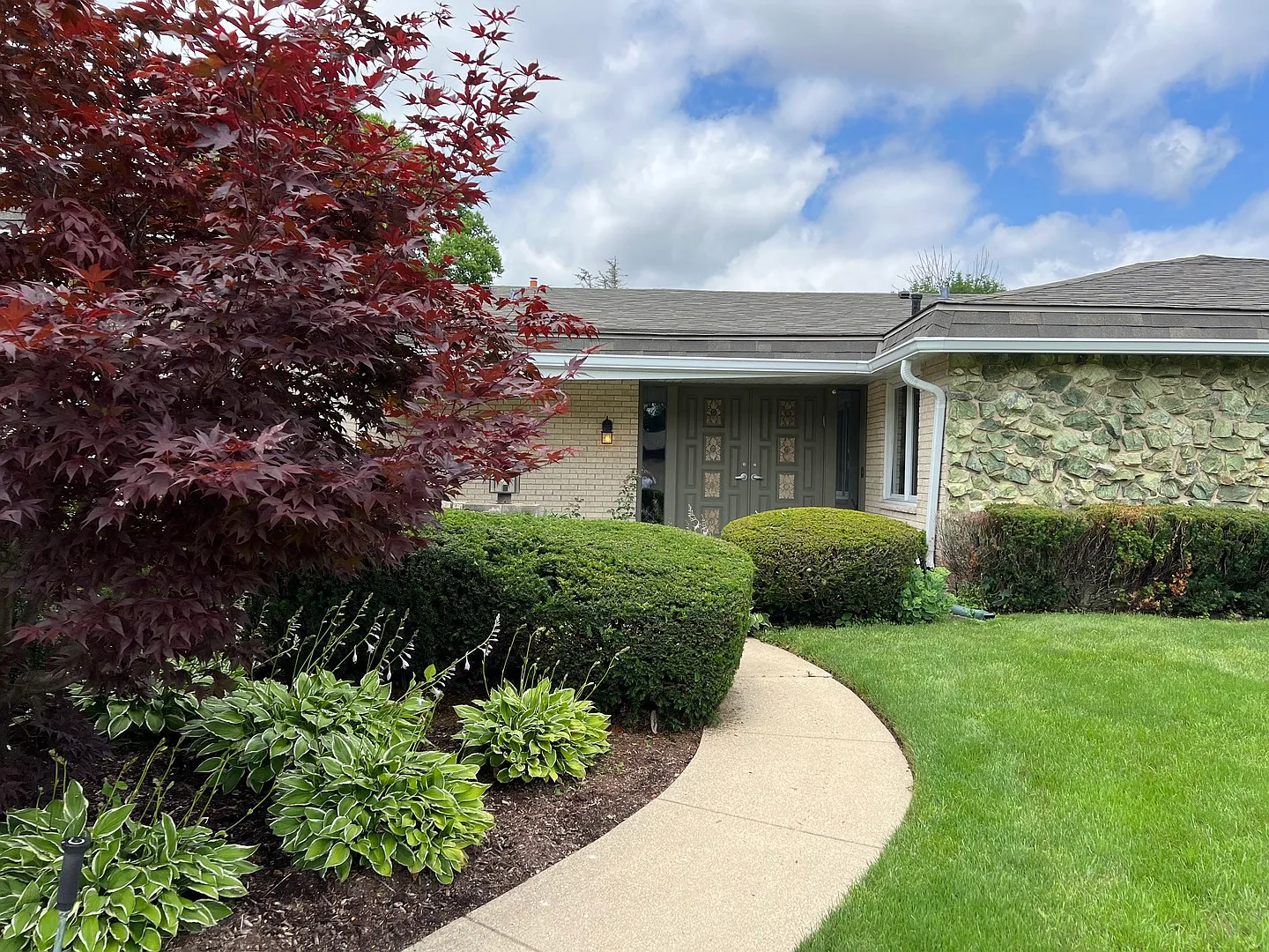 3510 River Falls Dr photo 1