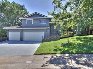 7713 Palmyra Dr, Fair Oaks, CA