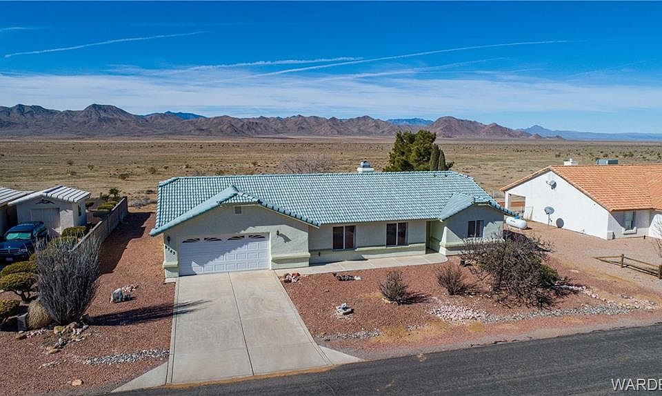1st image of 9743 N Saddleback Dr