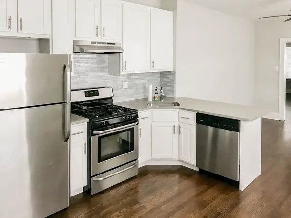 5158-62 N. Leavitt / 2209-11 W. Foster, 5158 N Leavitt St #2211-G, Chicago, IL 60625