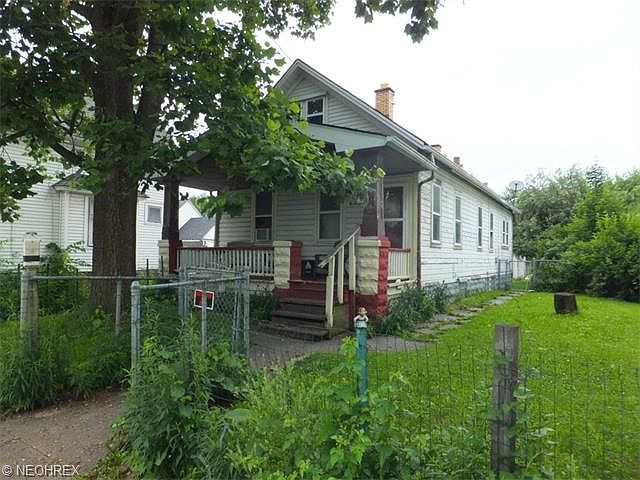 1st image of 4218 Carlyle Ave