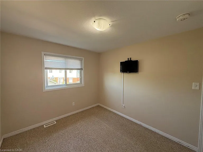 11 Hackberry St #1 — Photo 19