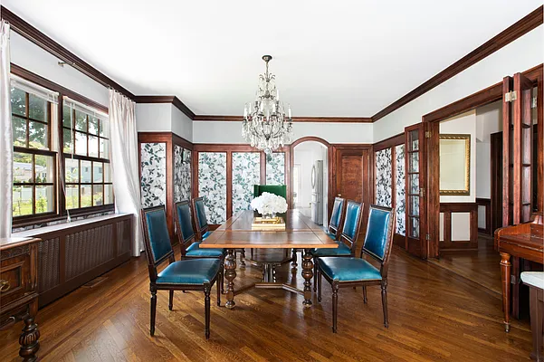 Rented by Compass | media 6