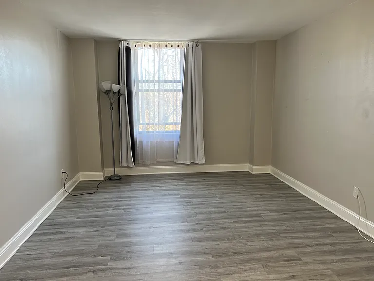 4600 Duke St #517 — Photo 27