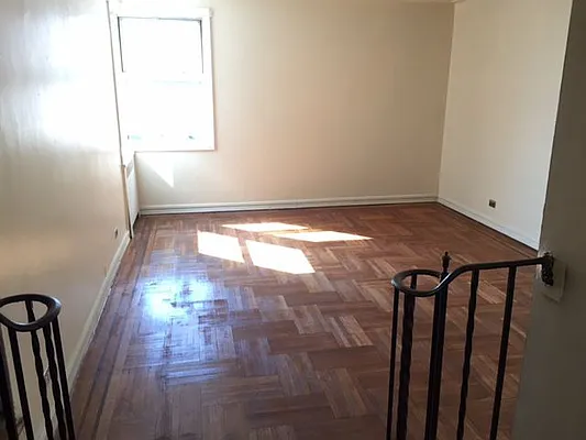 Rented by Lang Realty LLC | media 17