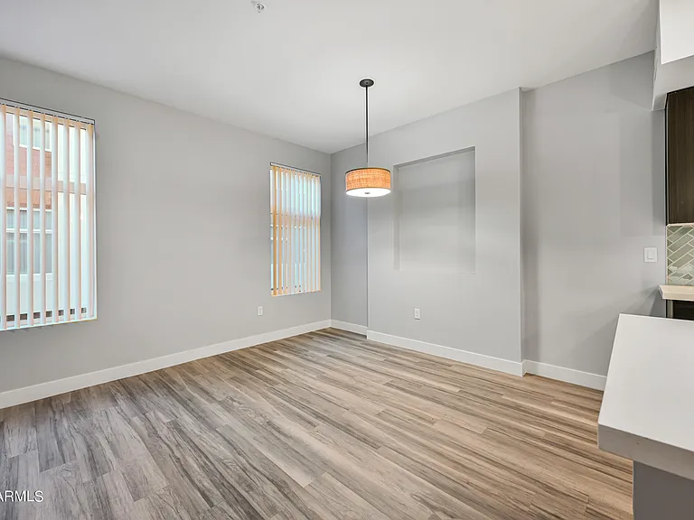 1023 W 5th St #1025 — Photo 9