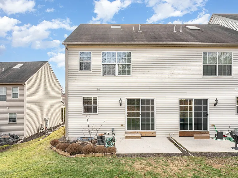247 Buckley Dr — Photo 25