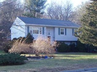 72 Quailcrest Rd, East Lyme, CT 06333