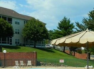 500 Spring Creek Ct #8-2, Branson, MO 65616